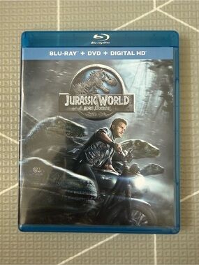 Universal Jurassic World Blu-ray + DVD + Digital HD - Blue Case
